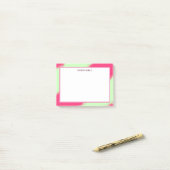 Kleurrijke diagonaal-strips post-it® notes (Op bureau)