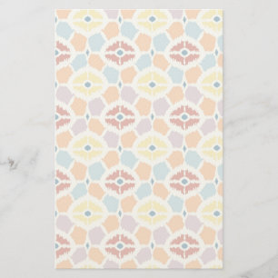 Kleurrijke diamanten zijn geometrisch briefpapier