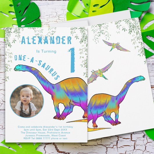 Kleurrijke dinosaurus 1e verjaardagsfeest kaart