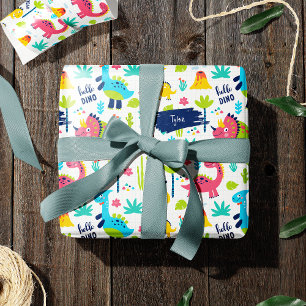 Kleurrijke dinosauruspatroon met Kinder naam Verja Cadeaupapier