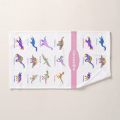 Kleurrijke dinosaurussen met roze namen bad handdoek (Handdoek)