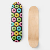 Kleurrijke Donuts met Strooisel Persoonlijk Skateboard (Voorkant)