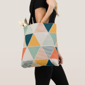 Kleurrijke Driehoeken Geometrisch Tote Bag (Dichtbij)