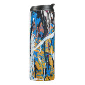 Kleurrijke druppelende verf: graffitimuur. thermosbeker (Gedraaid links)