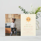 Kleurrijke eerste reis rond de zon 1e kaart (Staand voorkant)