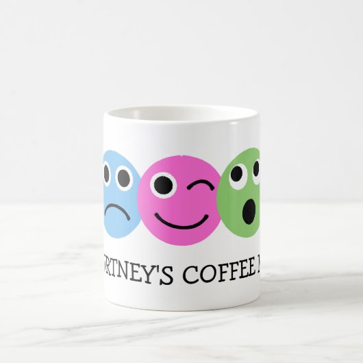 Kleurrijke Emoji Gezichten Gepersonaliseerd Koffiemok (Center)