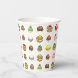 Kleurrijke en heerlijke taarten papieren bekers