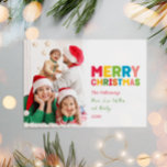 Kleurrijke en heldere Vrolijke Kerstmis Één Foto Feestdagenkaart<br><div class="desc">Leg de vreugde en magie van het vakantieseizoen vast met deze unieke en feestelijke, kleurrijke en heldere Vrolijke Kerstmis een foto vakantie kaart. Het eenvoudige maar leuke ontwerp heeft een regenboogkleurenpalet van rood, groen, geel, blauw, sinaasappel en roze, waardoor een levendige en vrolijke sfeer wordt gecreëerd. De creatieve en minimalistische...</div>
