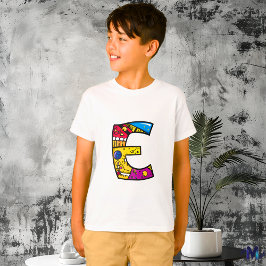 Kleurrijke en leuke Monogram E Tribal en Doodle T-shirt
