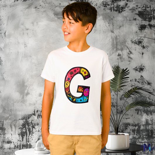 Kleurrijke en leuke Monogram G Tribal en Doodle T-shirt