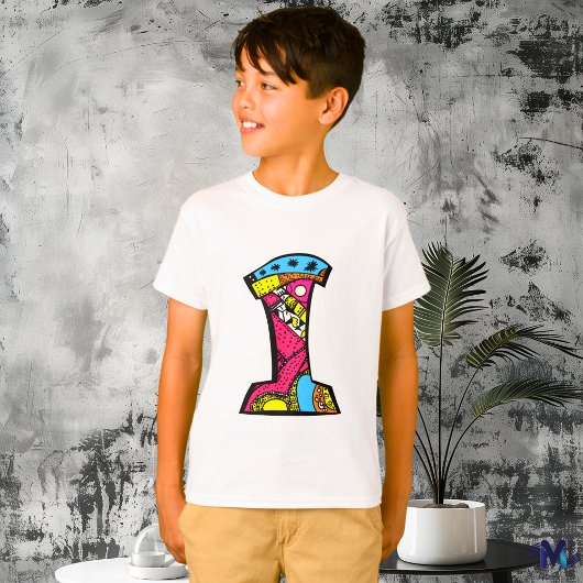 Kleurrijke en leuke Monogram I Tribal en Doodle T-shirt