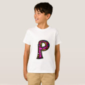 Kleurrijke en leuke Monogram P Tribal en Doodle T-shirt (Voorkant volledig)