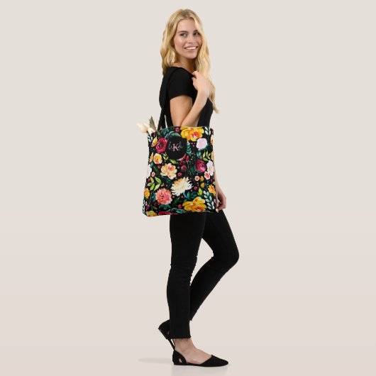 Kleurrijke Engelse tuin bloemen patroon monogramme Tote Bag (Op model)