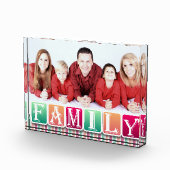 Kleurrijke familie blokkeert eigen familieportret fotoblokken (Rechts)