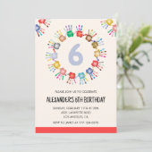 Kleurrijke feestuitnodigingen voor kinderen in pri kaart (Staand voorkant)