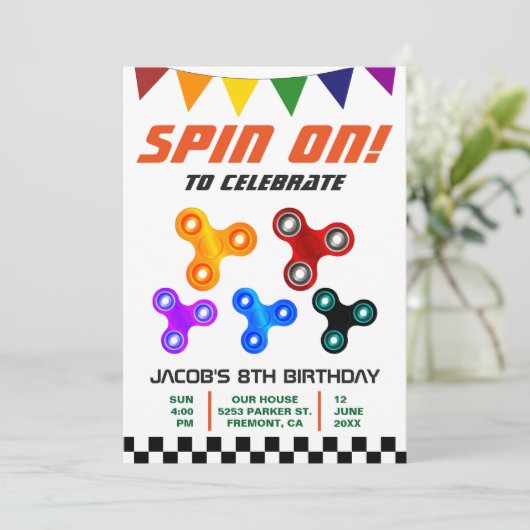 Kleurrijke Fidget Spinner Kids Verjaardagsfeest Ui Kaart (Staand voorkant)