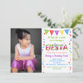 Kleurrijke fiesta verjaardag partij kaart (Staand voorkant)