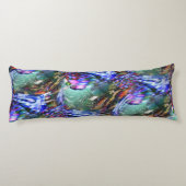 Kleurrijke fluctuatie van virtueel afbeelding over lichaamskussen (Achterkant)