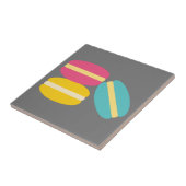 Kleurrijke Franse macaron taarten Tegeltje (Zijkant)