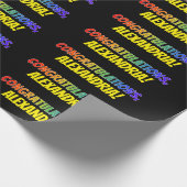 Kleurrijke "GEFELICITEERD" + aangepaste naam Cadeaupapier (Hoek)