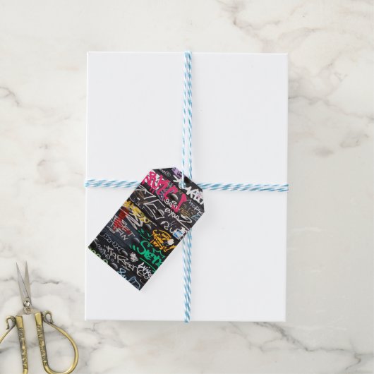 Kleurrijke gekke geschriften cadeaulabel (Met Touw)