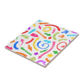 Kleurrijke gekrabbelde pijlen tegeltje (Zijkant)