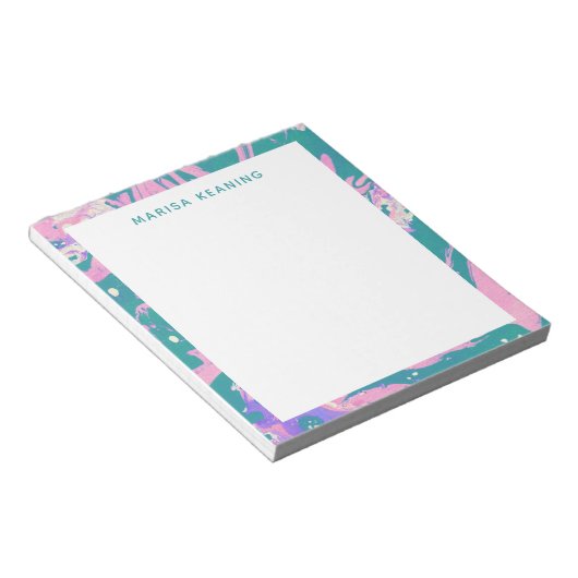 Kleurrijke gemarmerde verf in Roze en Groen met Na Notitieblok (Schuin)