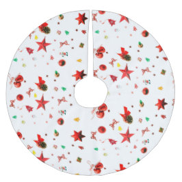 Kleurrijke gemengde kerstversieringen op wit kerstboom rok