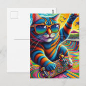 Kleurrijke gestreepte kat skateboarden briefkaart (Voorkant / Achterkant)