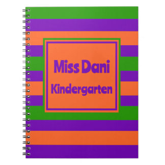 Kleurrijke Gestreepte Onderwijzer/Student  Notitieboek