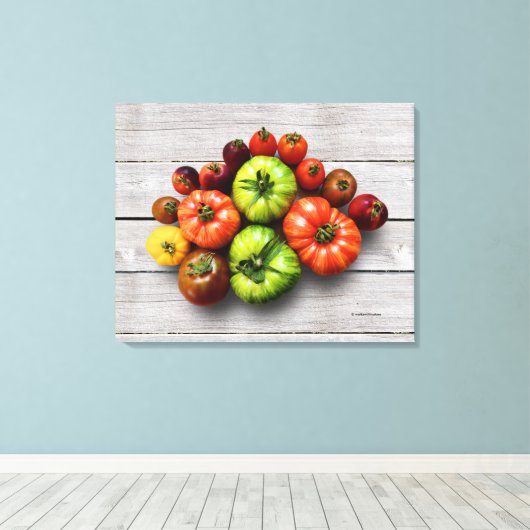 Kleurrijke gestripte tomaten op de weerstabel canvas afdruk (Insitu (Houten vloer))