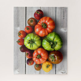 Kleurrijke gestripte tomaten op de weerstabel legpuzzel