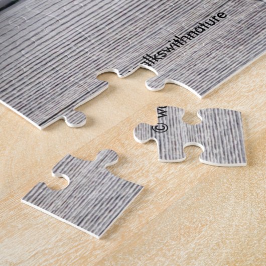 Kleurrijke gestripte tomaten op de weerstabel legpuzzel (Zijkant)