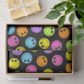 Kleurrijke gezichten op zwart tissuepapier (Geschenk)