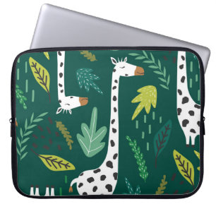 Kleurrijke Giraffes: Decoratief dierenpatroon. Laptop Sleeve