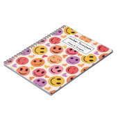 Kleurrijke glimlachende gelukkige gezichten met ha notitieboek (Linkerzijde)