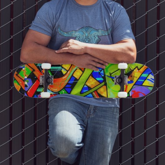 Kleurrijke graffiti skateboard (Buiten 3)