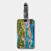 Kleurrijke Griekse vissersboten in de haven van Ki Bagagelabel (Achterkant verticaal)