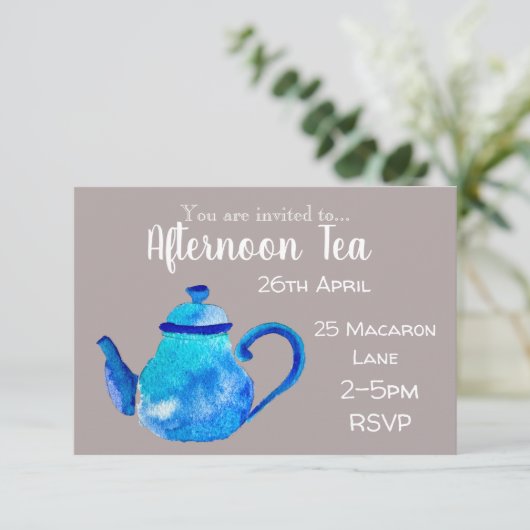 Kleurrijke grillige theepot middag theefeest kaart (Staand voorkant)