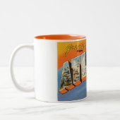  kleurrijke groeten uit Atlanta Georgia Tweekleurige Koffiemok (Links)