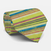 Kleurrijke Grunge Stripe Modern Patroon Stijlvol Stropdas (Opgerold)