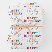 Kleurrijke Happy Birthday Custom Name Confetti Inpakpapier Vel (In situ)