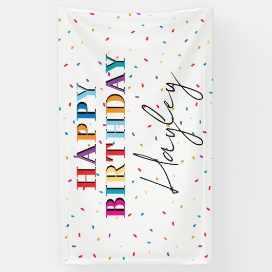Kleurrijke Happy Birthday Custom Name Confetti Spandoek (Verticaal)
