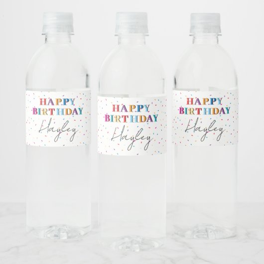 Kleurrijke Happy Birthday Custom Name Confetti Waterfles Etiket (Flessen)