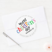 Kleurrijke Happy World Kinderdag Ronde Sticker (Envelop)