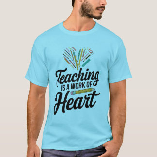 Kleurrijke Hart van School Supplies T-Shirt