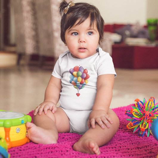 Kleurrijke hartvormige ballonnen romper