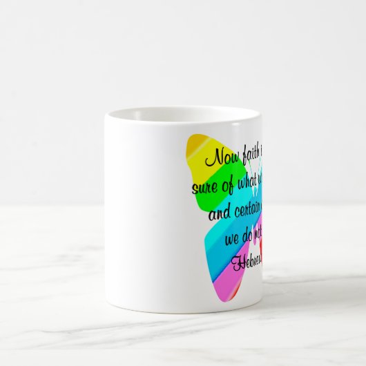 KLEURRIJKE HEBREEËN 11:1 VLINDERONTWERP KOFFIEMOK (Center)