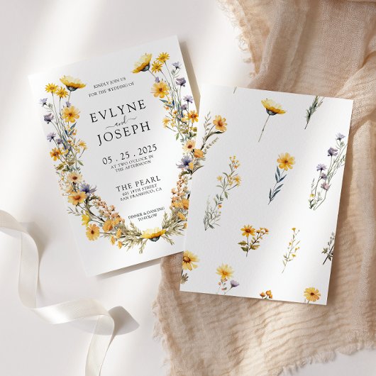 Kleurrijke heldere bloemenkrans bloemige bruiloft kaart