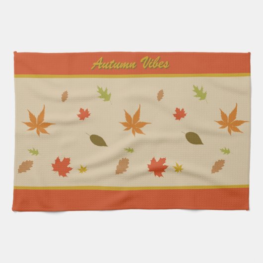 Kleurrijke herfstbladeren met aangepaste tekst theedoek (Horizontaal)